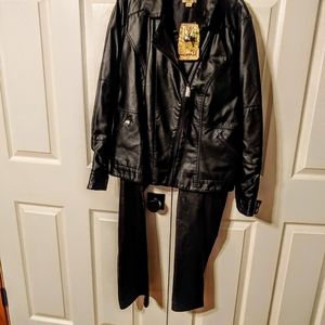 Black riding leathers NWT
